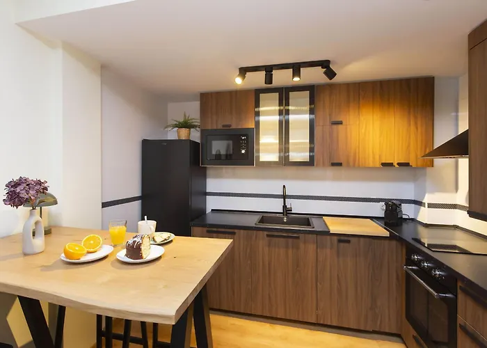 Nieu By Bevalle * Escarrilla